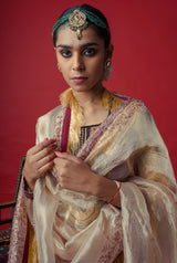 Pataka Kurta Set